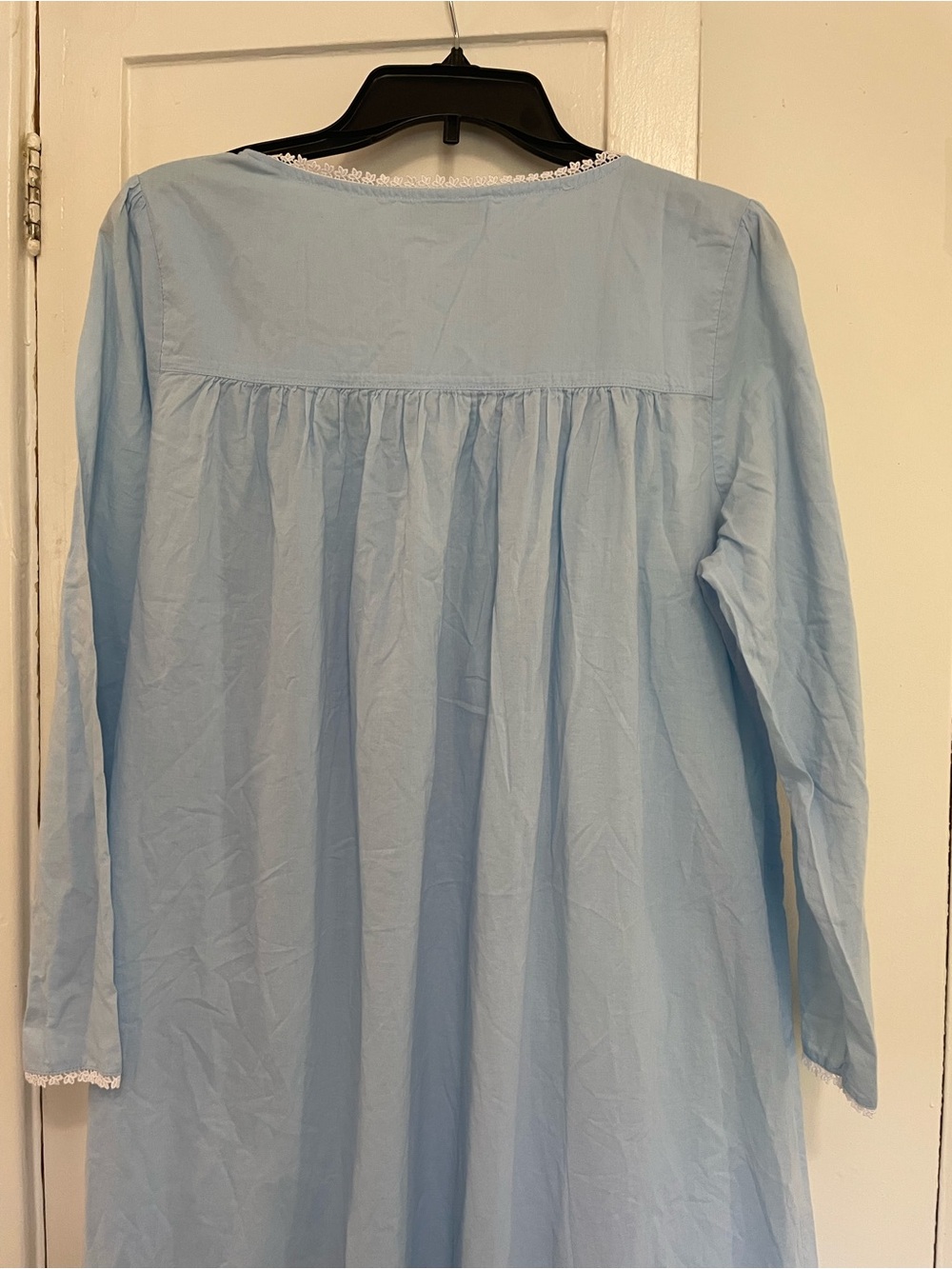Eileen West Light Blue Nightgown with White Lace Trim pintuck ballet medium - Picture 7 of 7